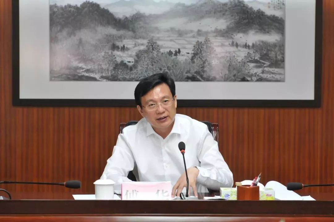 傅华任新华社总编辑