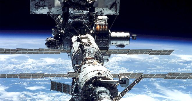 国际空间站俄“星辰”舱冒烟 宇航员称有燃烧气味