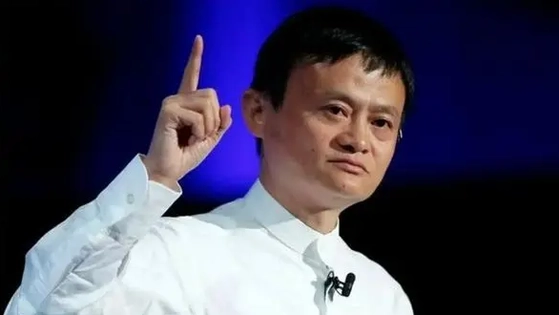 拼多多市值逼近阿里，马云内网发文：坚信阿里会变会改，祝贺拼多多