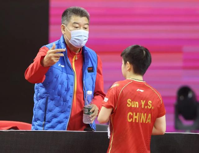 出征世乒赛 国乒启程赴休斯敦
