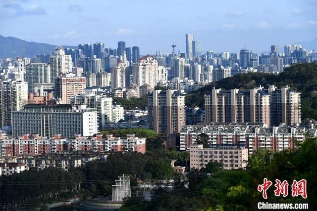 中国新观察｜房价开始降了，但明年会变涨吗？
