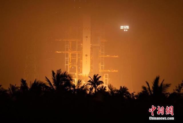 中国空间站迎2022首位“快递小哥”“能量包”里有何“干货”？